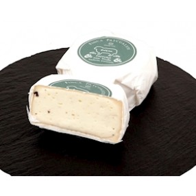 FINCA PASCUALETE Queso pastura con trufa peso aproximado 190 grs